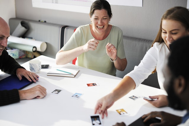 Como Estruturar uma Dinâmica de Grupo para Trabalho em Equipe?